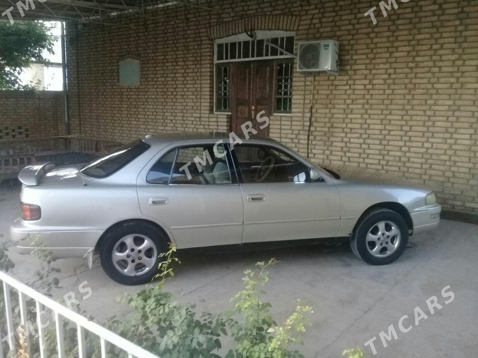 Toyota Camry 1993 - 66 000 TMT - Мары - img 4