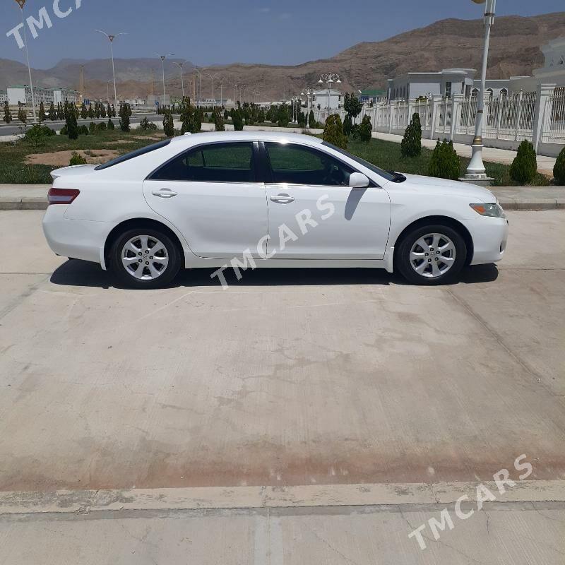 Toyota Camry 2010 - 175 000 TMT - Балканабат - img 6