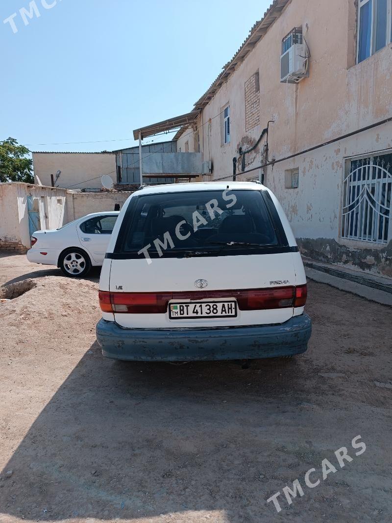 Toyota Previa 1993 - 45 000 TMT - Теджен - img 6