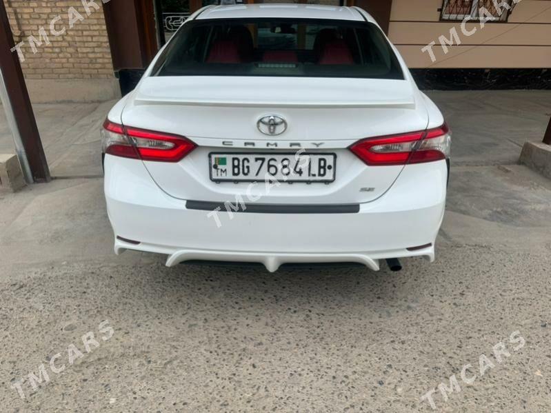 Toyota Camry 2018 - 280 000 TMT - Сакар - img 4