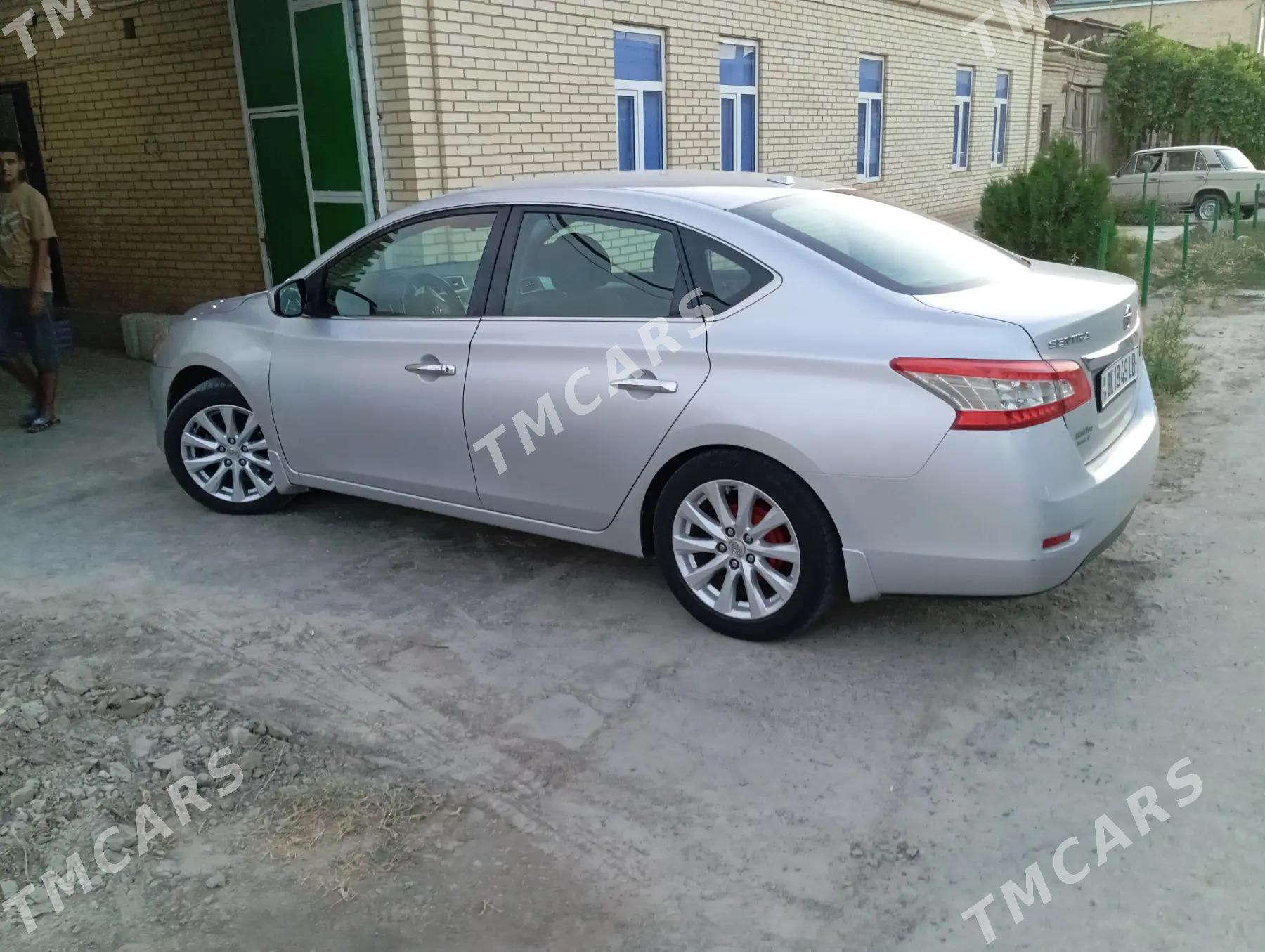 Nissan Sentra 2015 - 110 000 TMT - Туркменабат - img 3