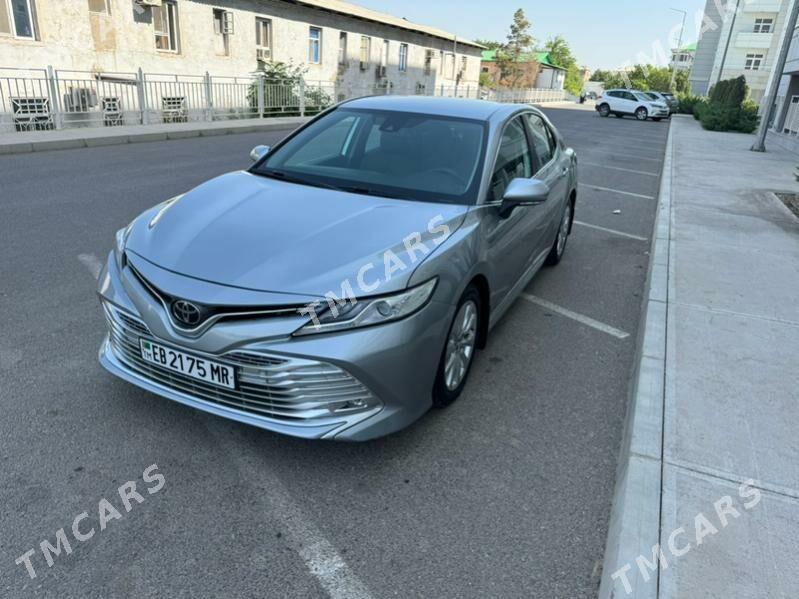 Toyota Camry 2019 - 300 000 TMT - Мары - img 3