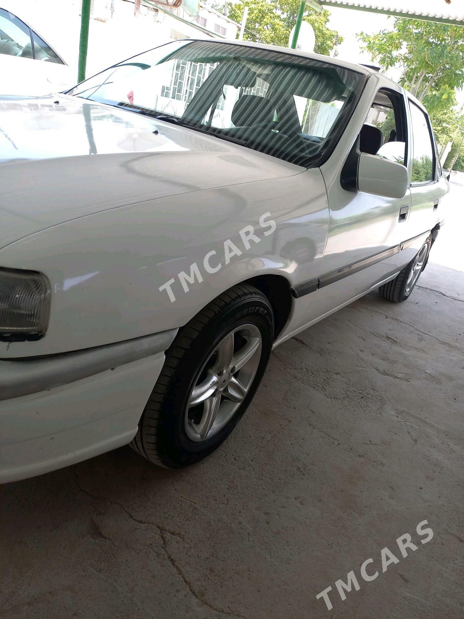 Opel Vectra 1993 - 32 000 TMT - Änew - img 3