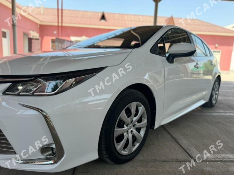 Toyota Corolla 2020 - 235 000 TMT - Balkanabat - img 2