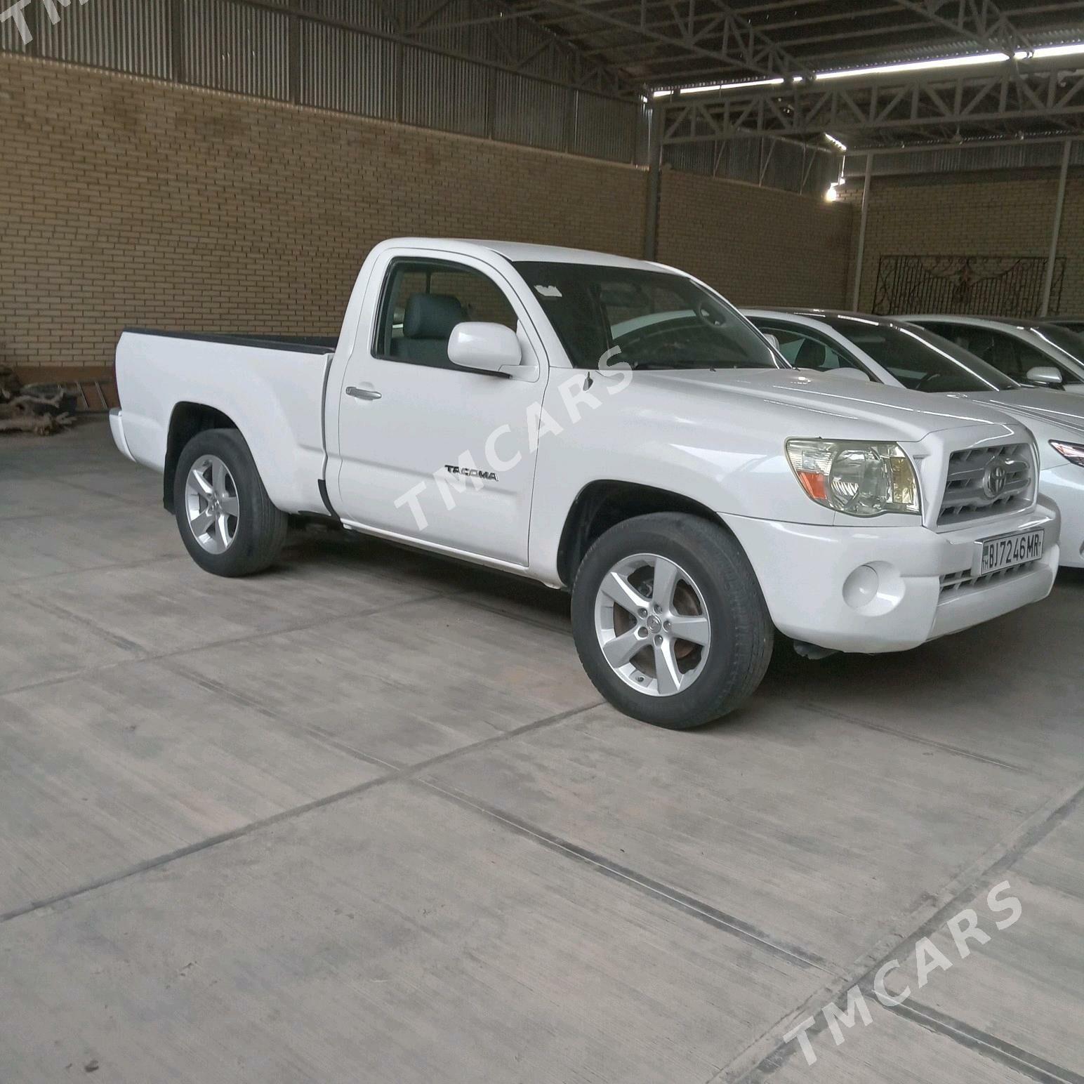 Toyota Tacoma 2008 - 150 000 TMT - Мары - img 3