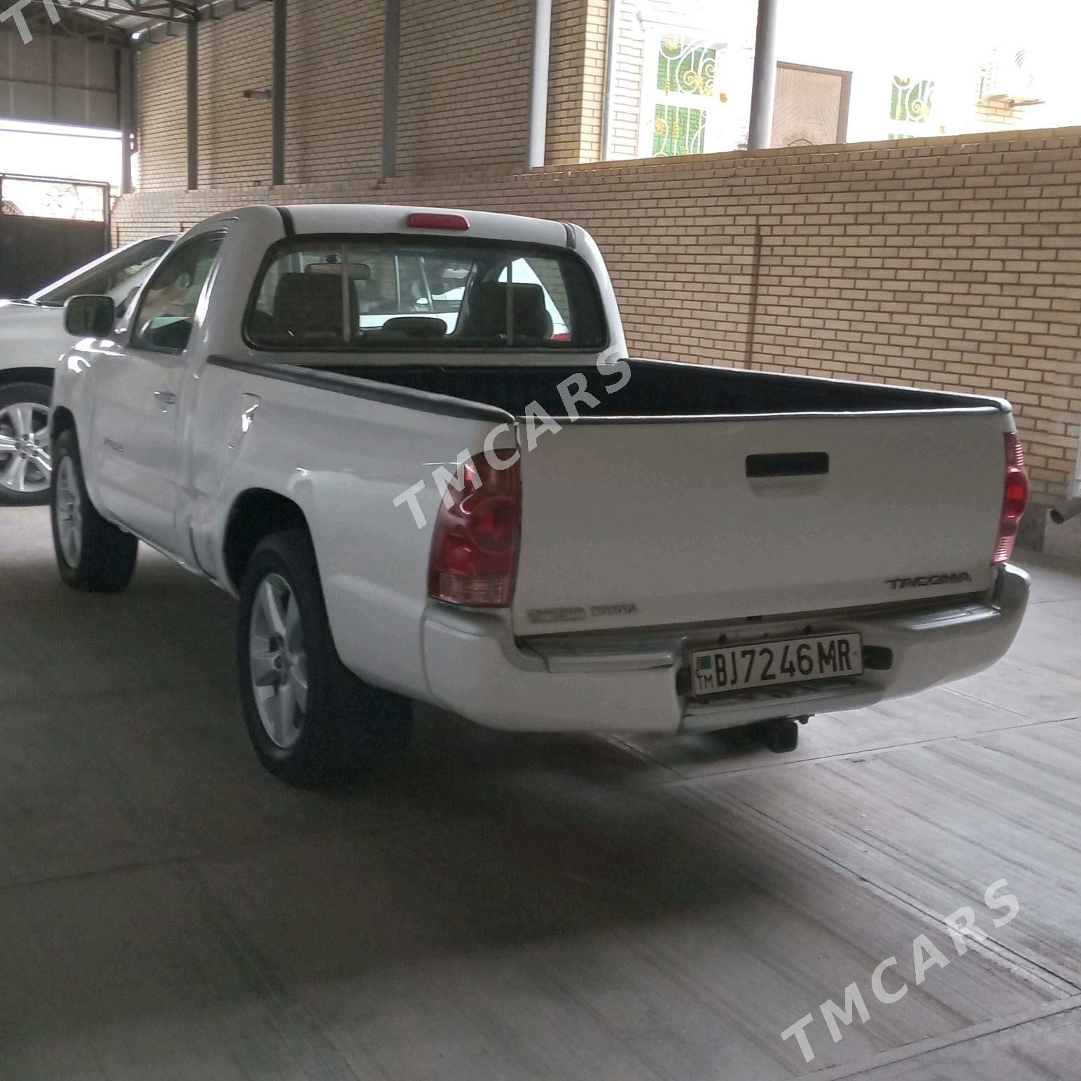 Toyota Tacoma 2008 - 150 000 TMT - Мары - img 4