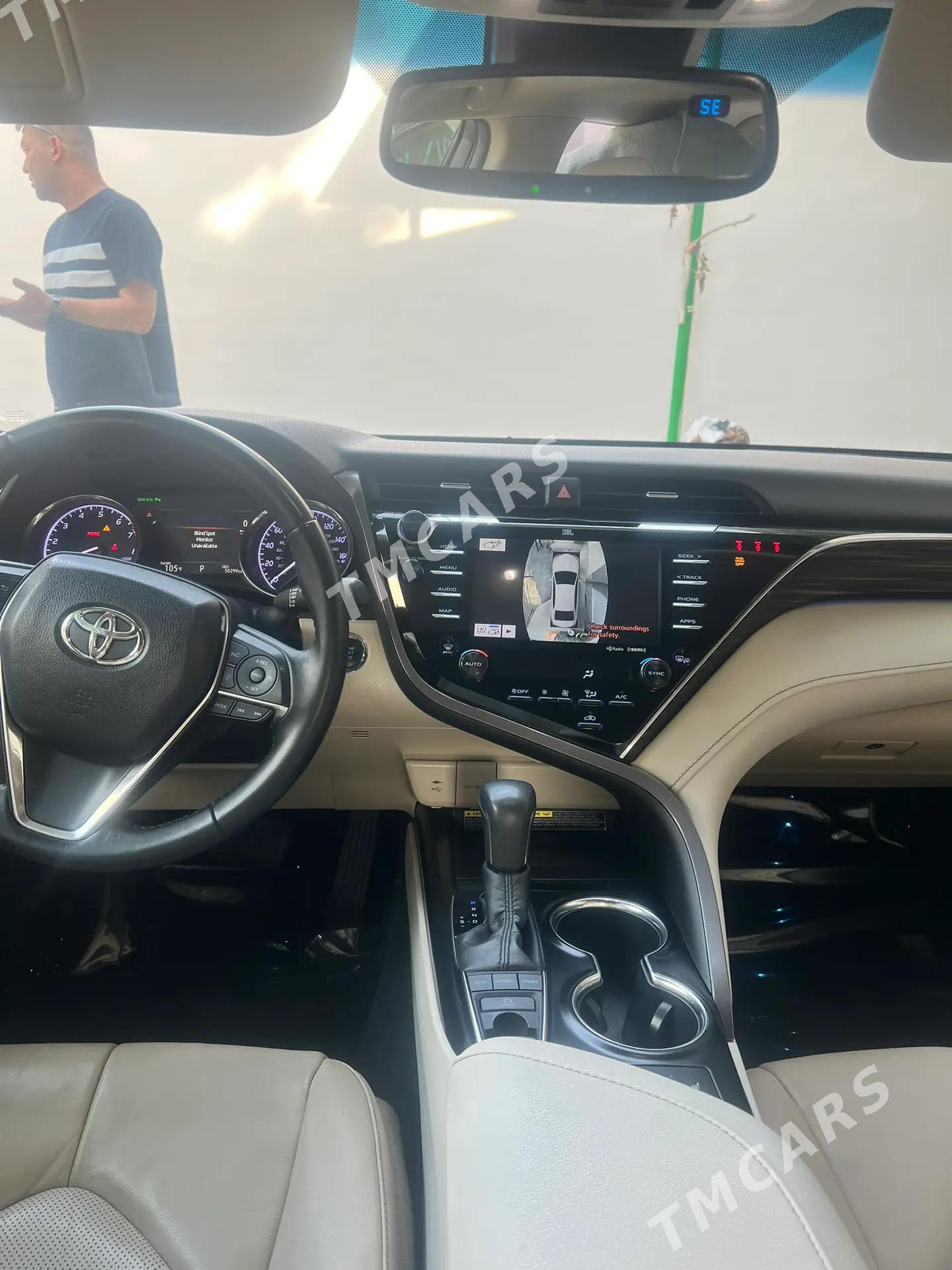 Toyota Camry 2018 - 430 000 TMT - Aşgabat - img 5