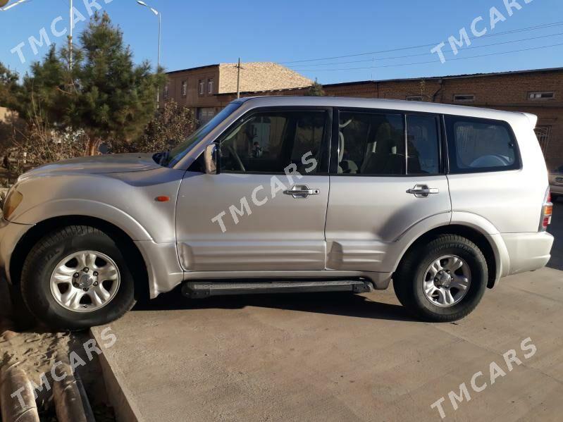 Mitsubishi Pajero 2002 - 120 000 TMT - Türkmenabat - img 4