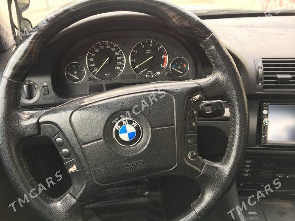 BMW E39 1998 - 60 000 TMT - Jebel - img 3