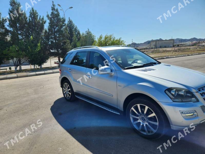 Mercedes-Benz ML350 2011 - 310 000 TMT - Türkmenbaşy - img 6