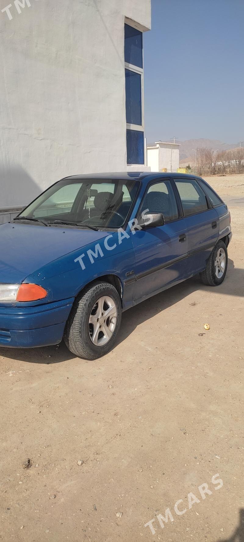 Opel Astra 1996 - 30 000 TMT - Балканабат - img 3