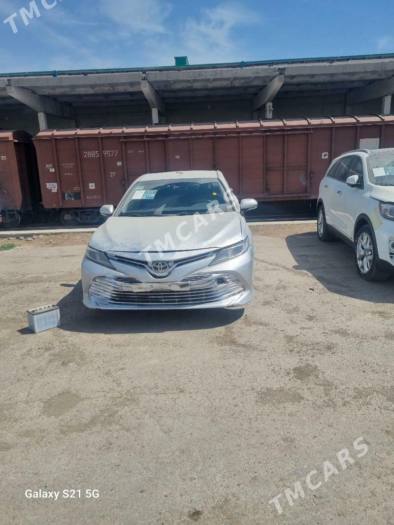 Toyota Camry 2019 - 200 000 TMT - Дашогуз - img 2