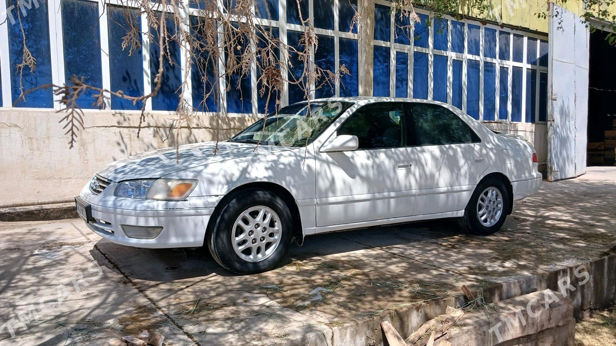 Toyota Camry 1998 - 102 000 TMT - Дашогуз - img 2