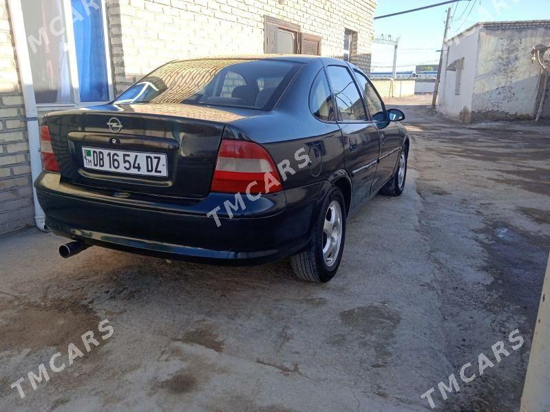 Opel Vectra 1998 - 37 000 TMT - Дашогуз - img 2