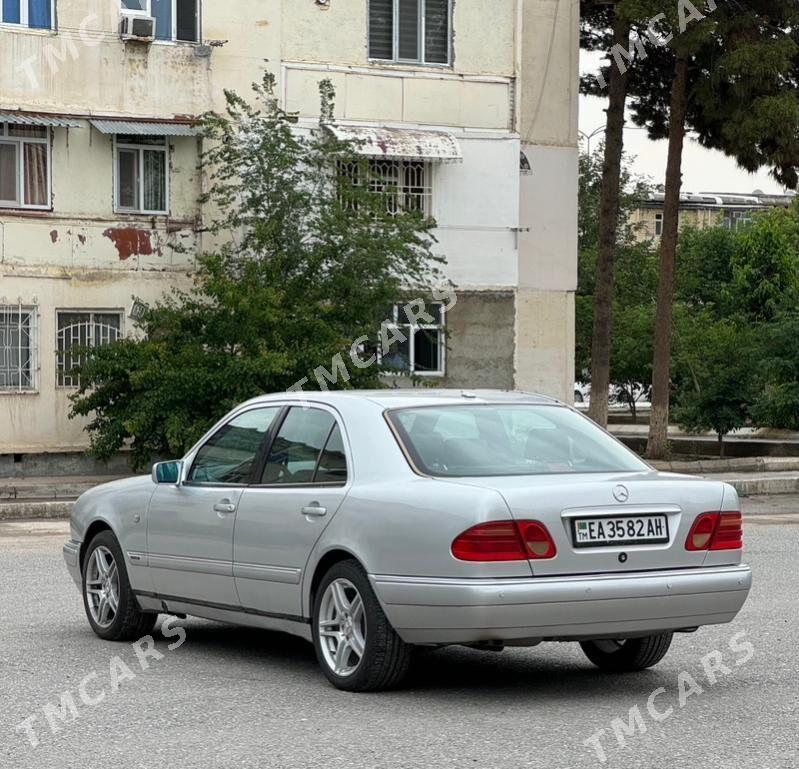 Mercedes-Benz E320 1997 - 68 000 TMT - Ашхабад - img 9