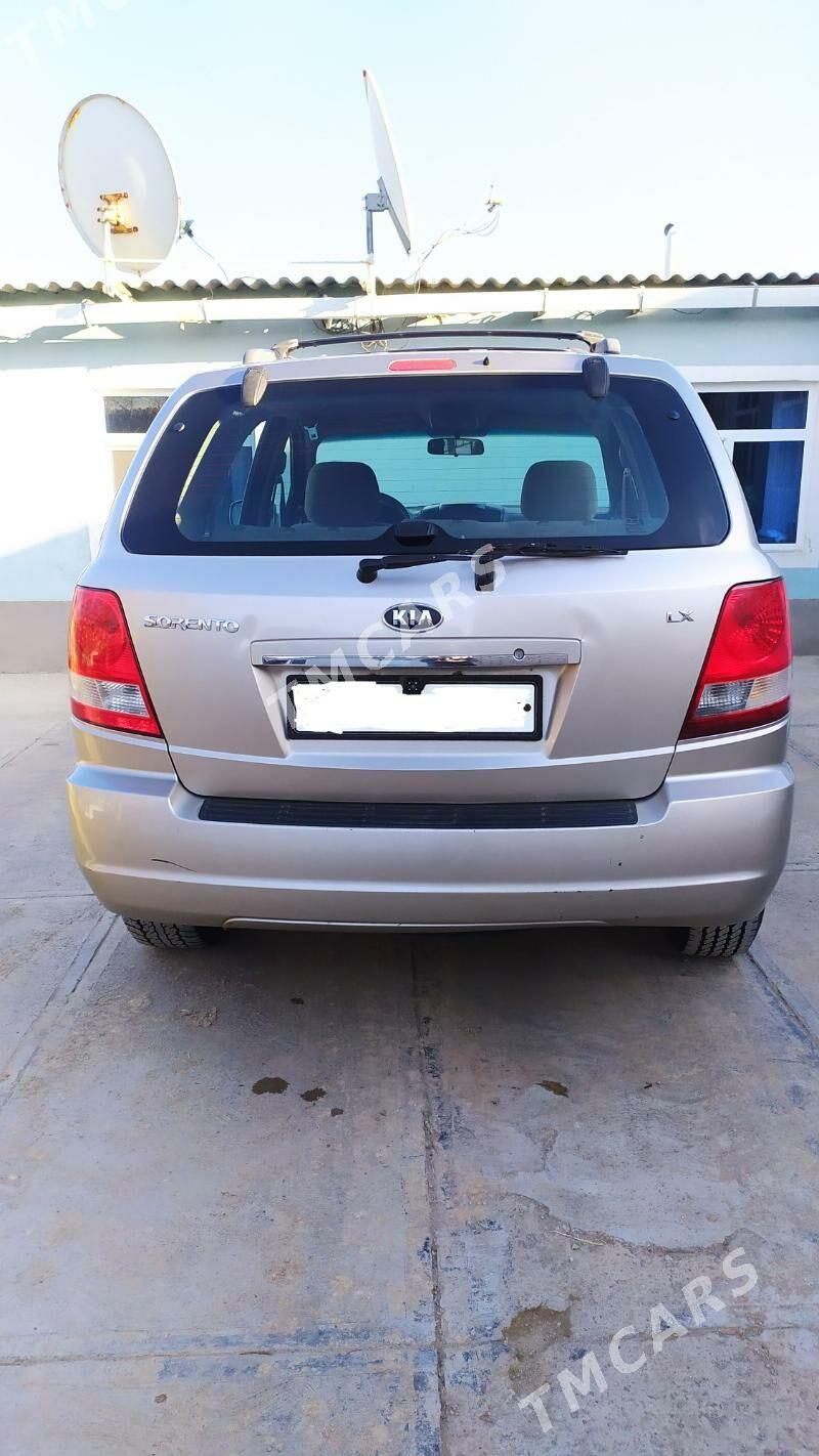 Kia Sorento 2005 - 110 000 TMT - Ak bugdaý etraby - img 2