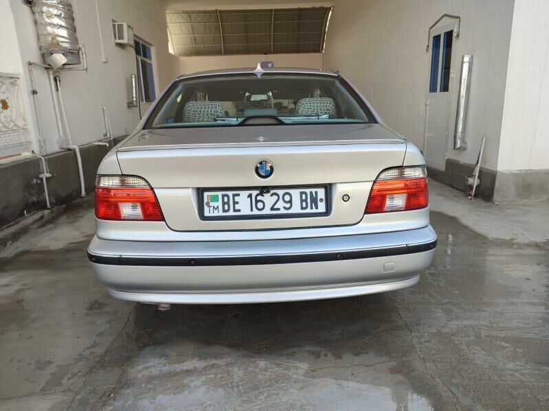 BMW E39 1999 - 100 000 TMT - Эсенгулы - img 8