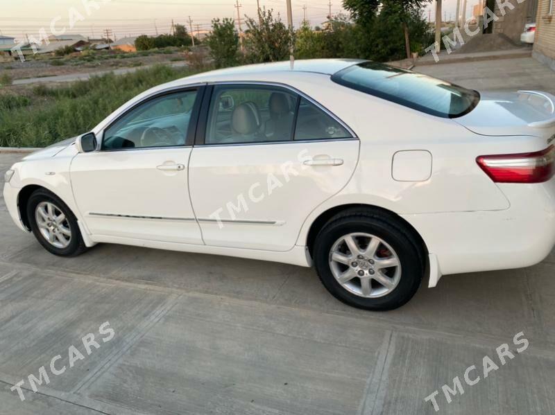 Toyota Camry 2008 - 120 000 TMT - Дянев - img 9