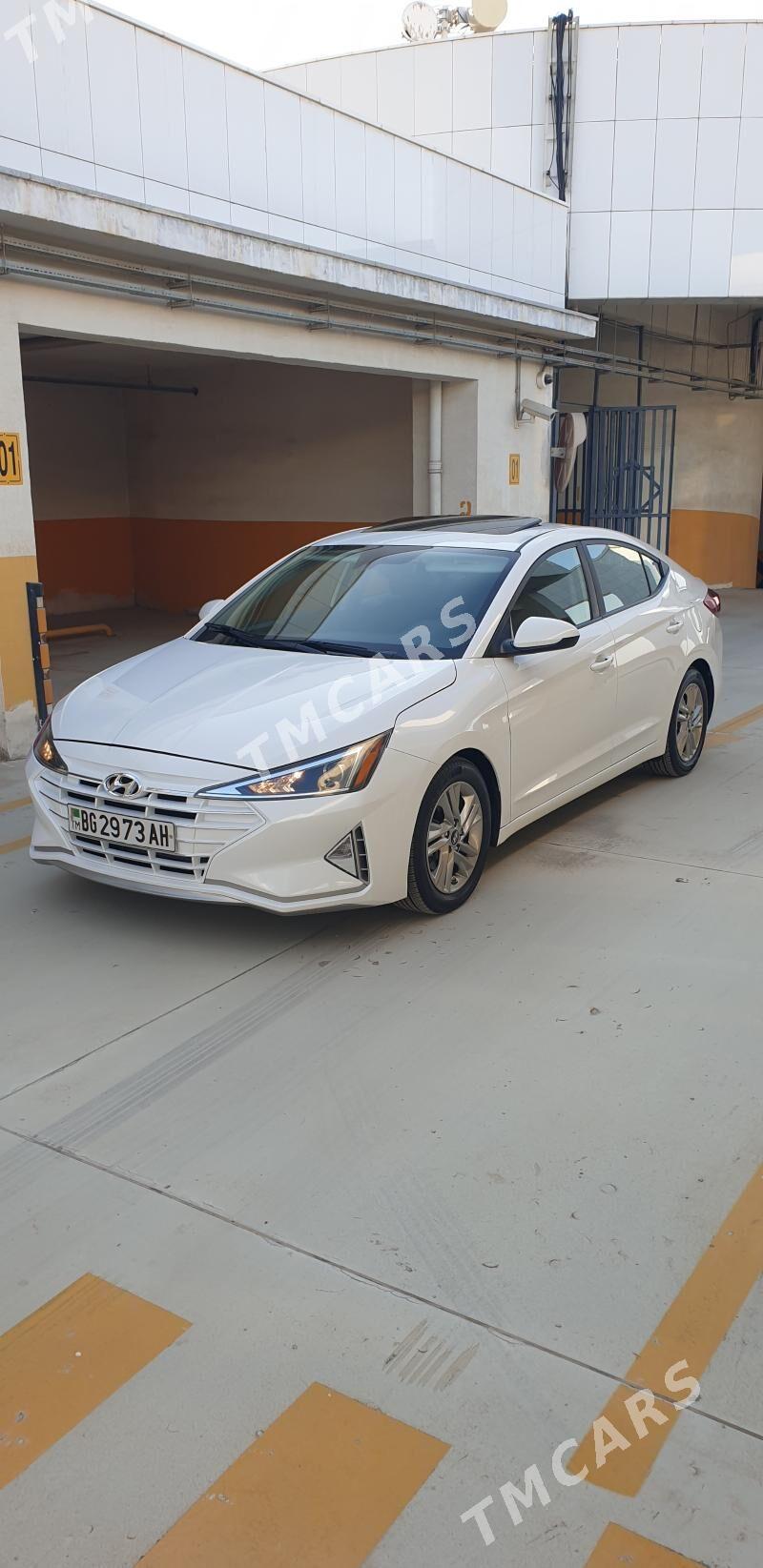 Hyundai Elantra 2019 - 205 800 TMT - Мир 1 - img 4