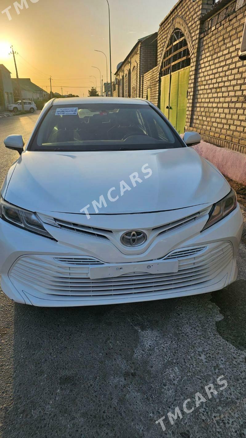 Toyota Camry 2019 - 192 000 TMT - Aşgabat - img 3