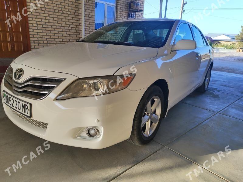 Toyota Camry 2010 - 150 000 TMT - Мары - img 4