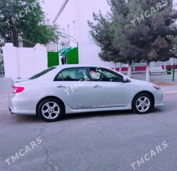 Toyota Corolla 2011 - 140 000 TMT - Türkmenbaşy - img 4