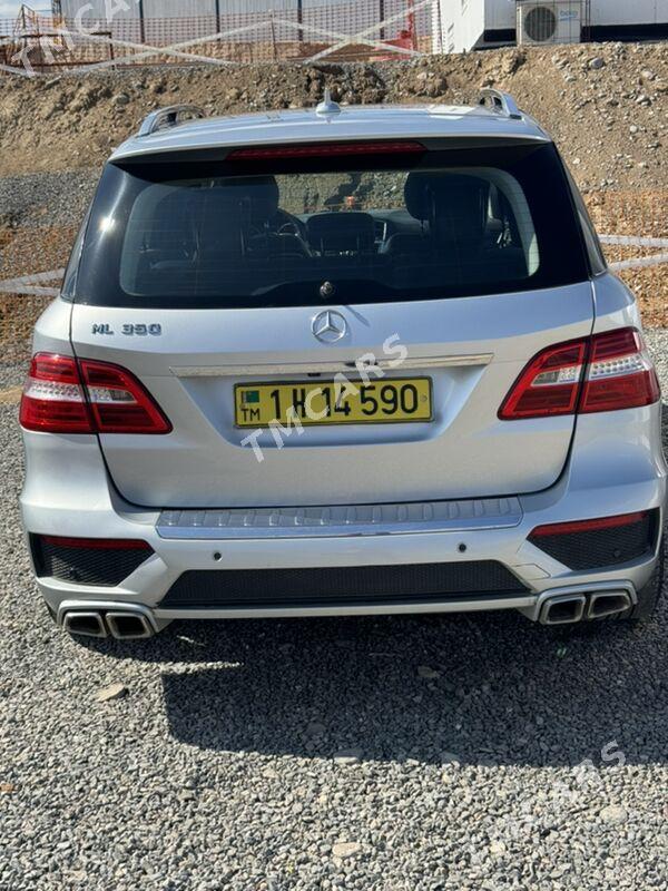 Mercedes-Benz ML350 2012 - 440 000 TMT - Aşgabat - img 3