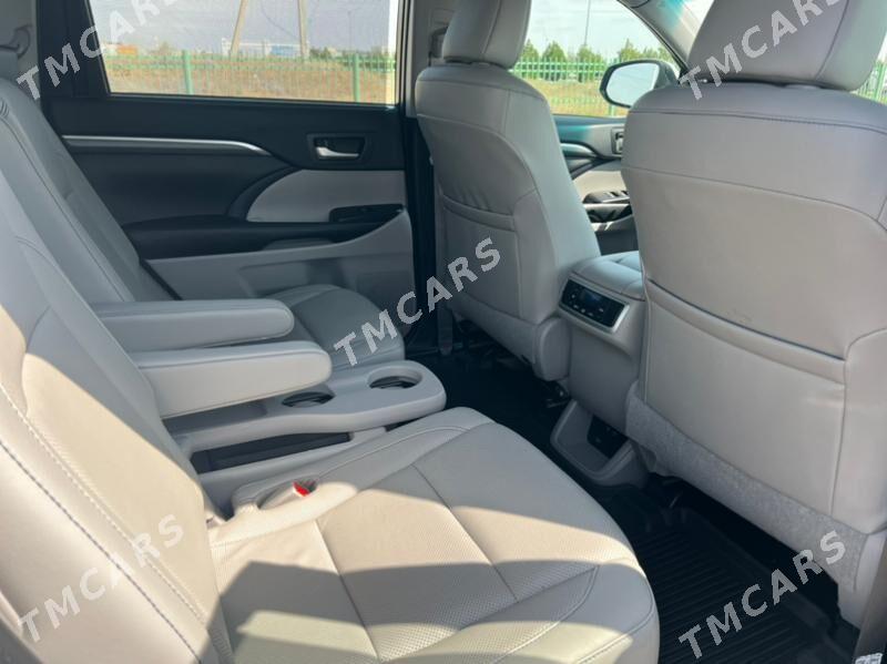 Toyota Highlander 2019 - 556 000 TMT - Ашхабад - img 9