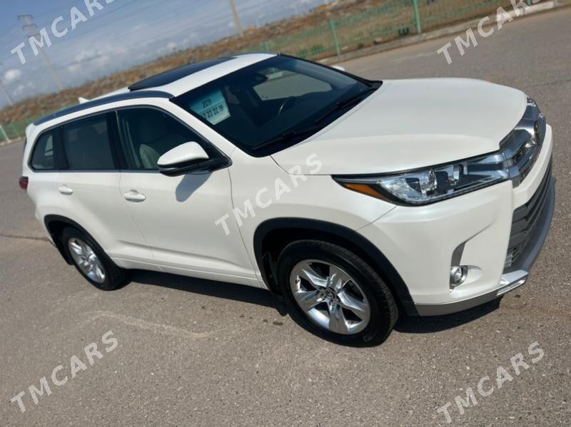 Toyota Highlander 2019 - 556 000 TMT - Ашхабад - img 3