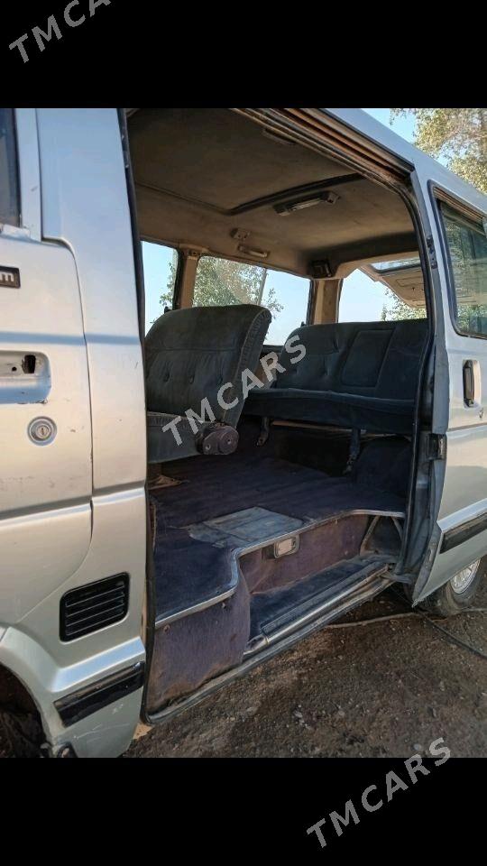 Toyota Hiace 1987 - 32 000 TMT - Мургап - img 3