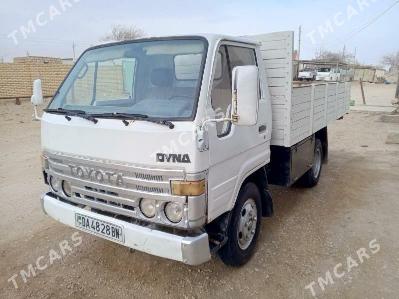 Toyota Dyna 1989 - 85 000 TMT - Хазар - img 2