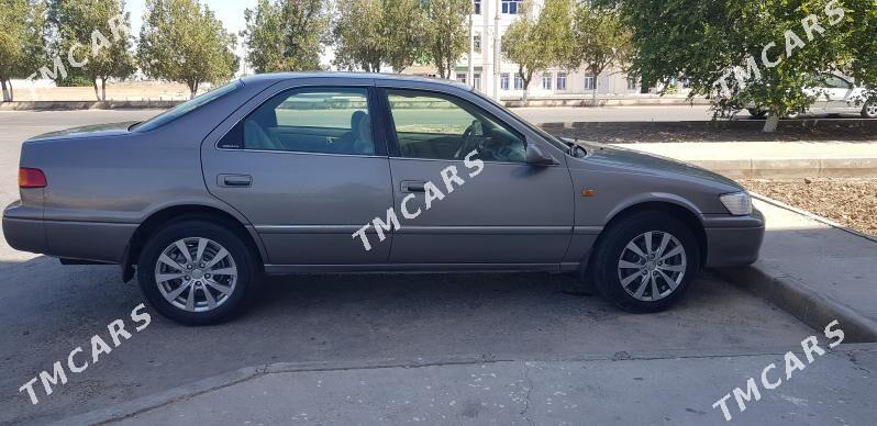 Toyota Camry 1998 - 110 000 TMT - Туркменабат - img 4