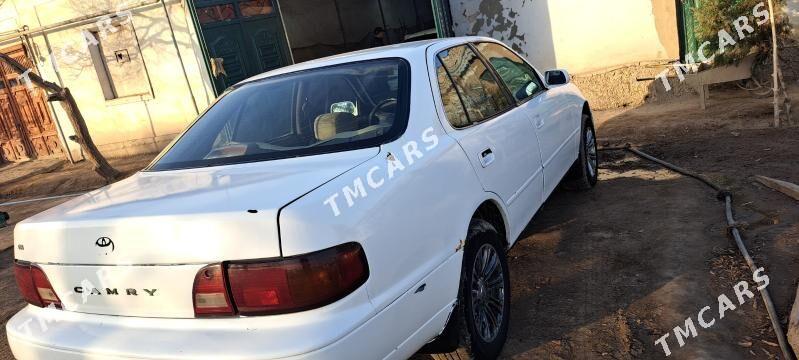 Toyota Camry 1996 - 50 000 TMT - Köneürgenç - img 2