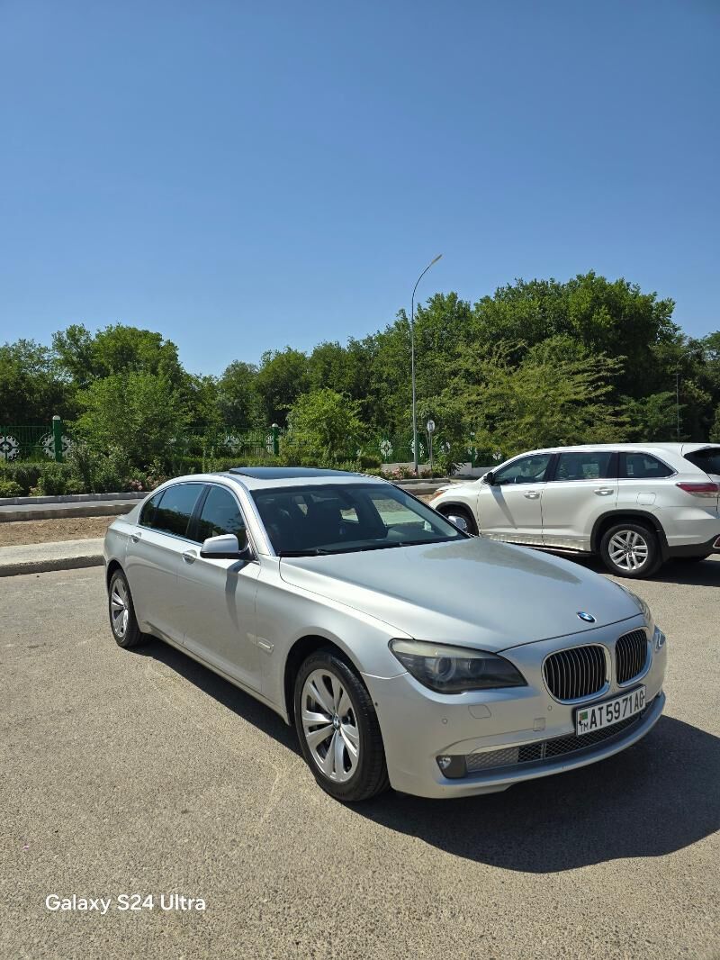 BMW 750 2012 - 310 000 TMT - 30 мкр - img 2