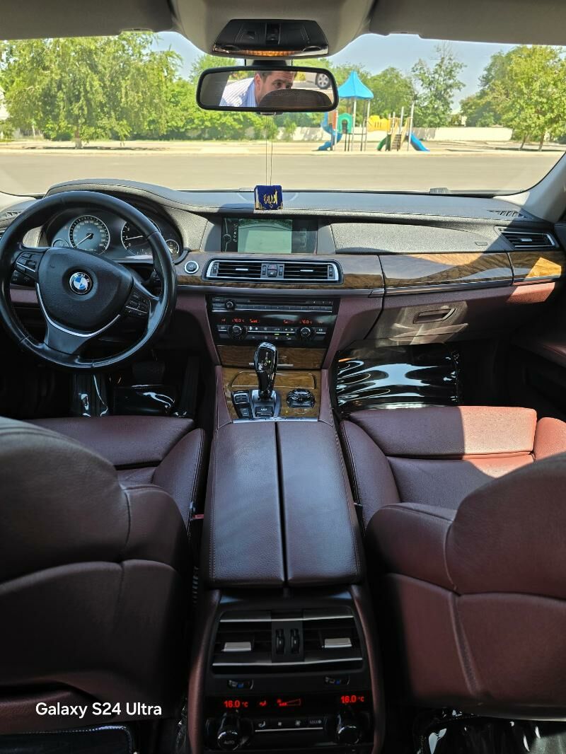 BMW 750 2012 - 310 000 TMT - 30 мкр - img 5