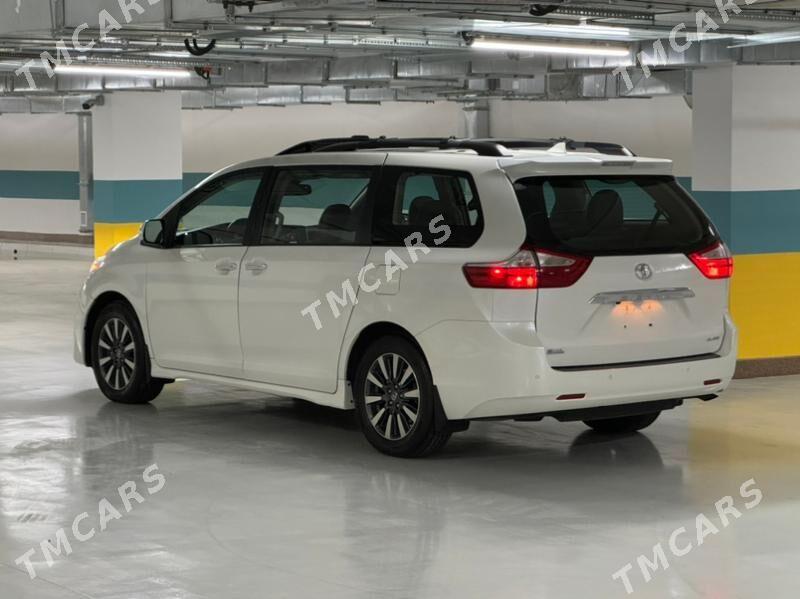 Toyota Sienna 2018 - 640 000 TMT - Ашхабад - img 3