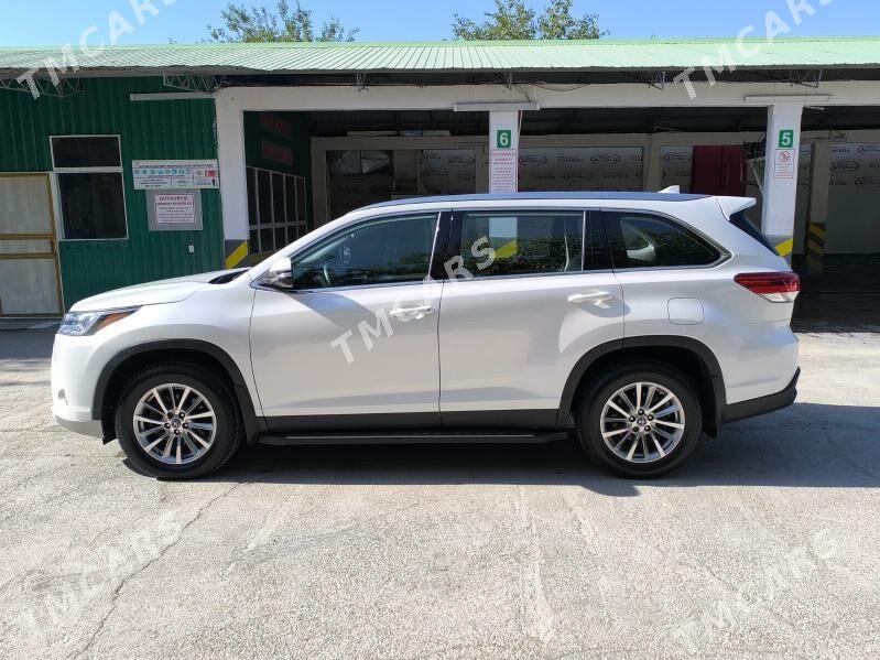 Toyota Highlander 2019 - 549 000 TMT - Ашхабад - img 4