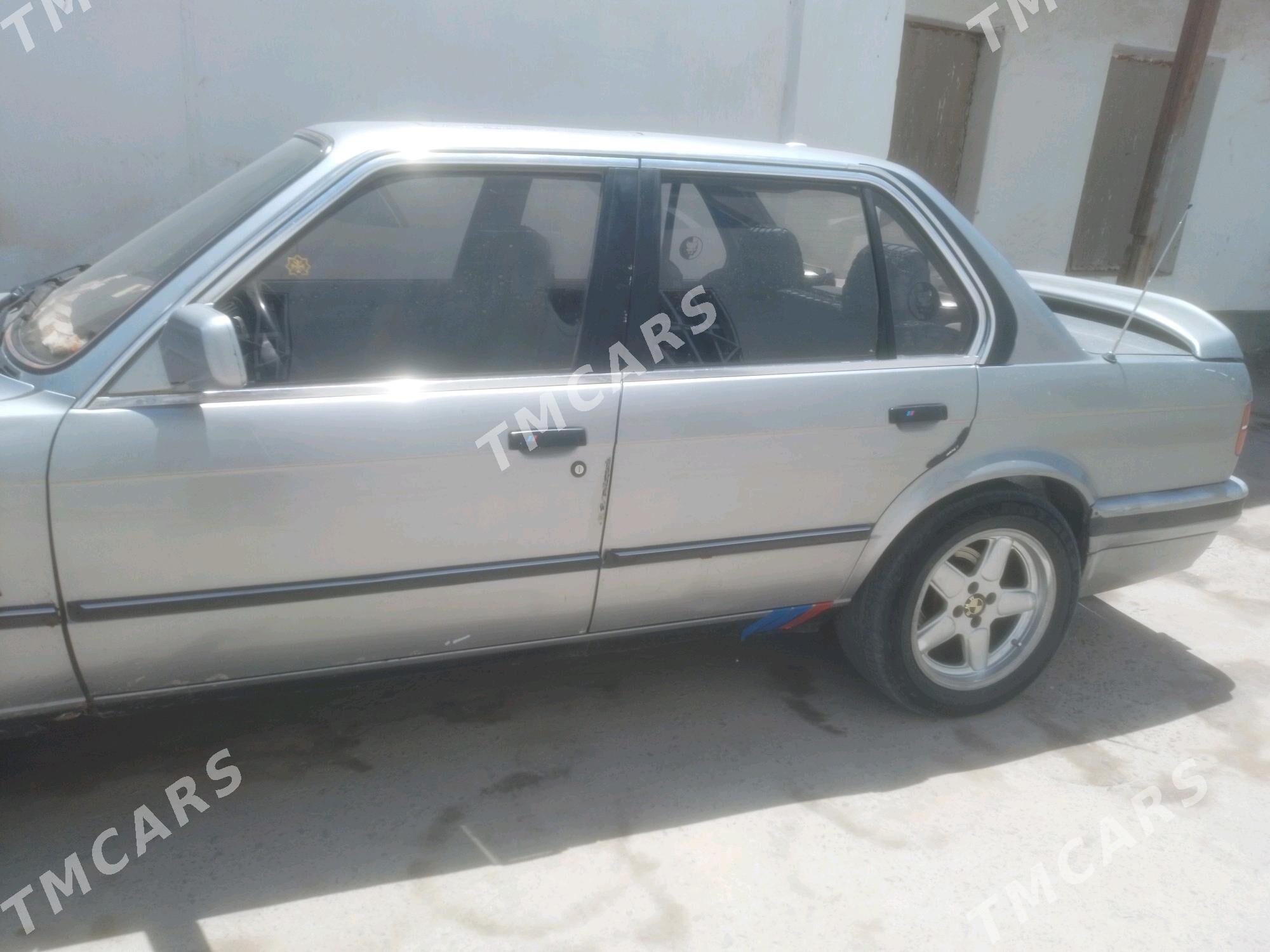 BMW 3 Series 1989 - 20 000 TMT - Sakar - img 2