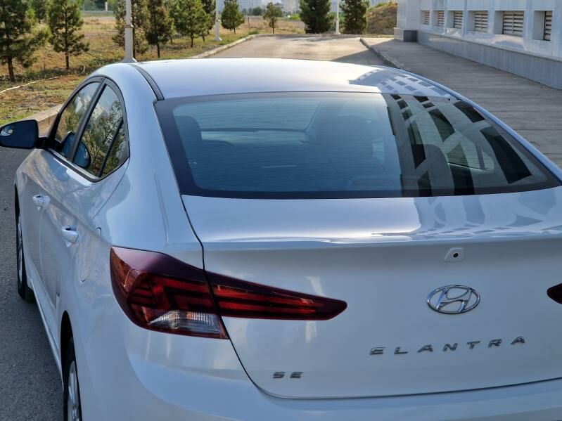 Hyundai Elantra 2019 - 235 000 TMT - Aşgabat - img 7