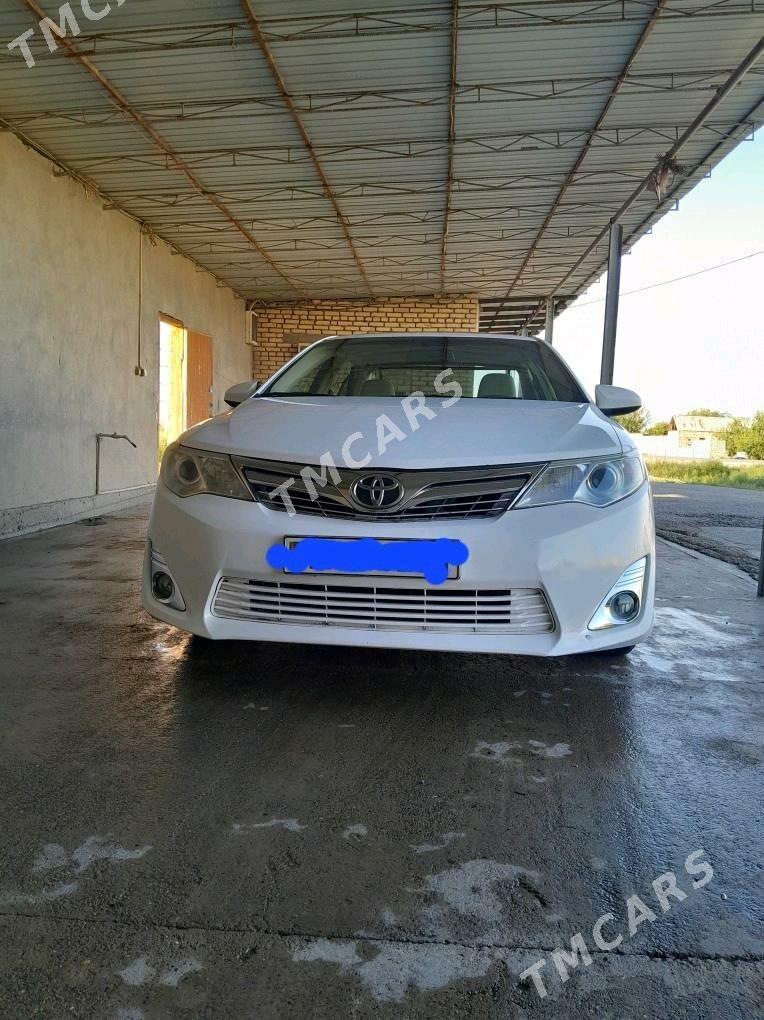 Toyota Camry 2012 - 215 000 TMT - Анев - img 2