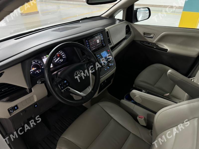 Toyota Sienna 2018 - 450 000 TMT - Ашхабад - img 6