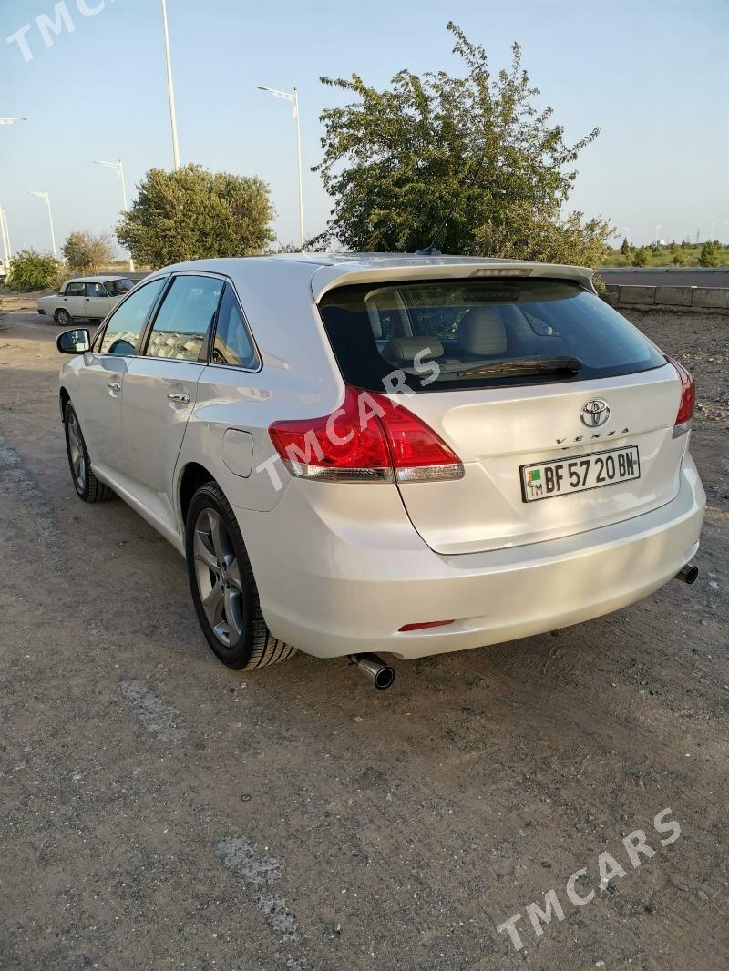 Toyota Venza 2010 - 220 000 TMT - Туркменбаши - img 2