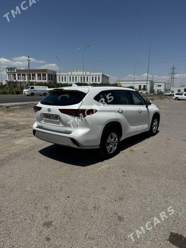 Toyota Highlander 2022 - 520 000 TMT - Мары - img 8