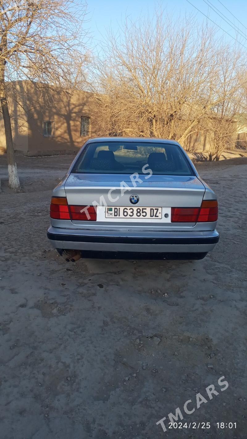 BMW 525 1990 - 30 000 TMT - етр. Туркменбаши - img 4