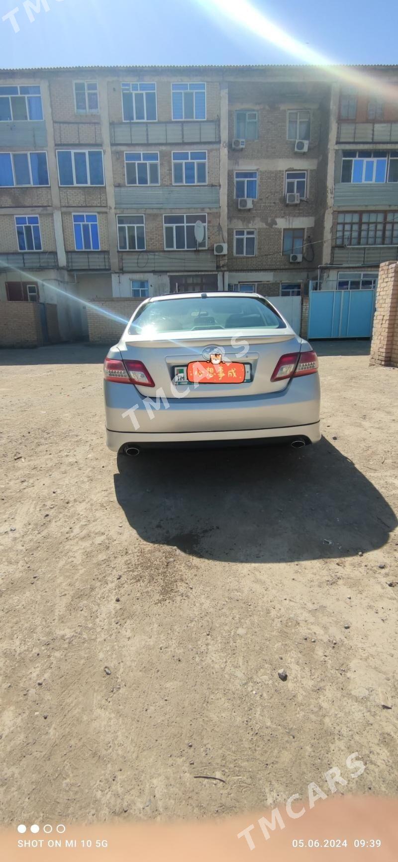 Toyota Camry 2008 - 150 000 TMT - Фарап - img 3