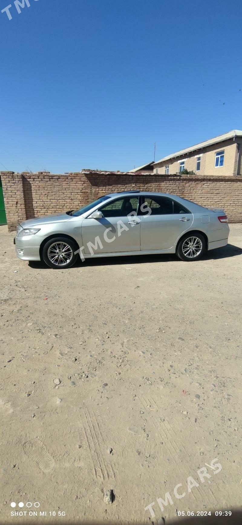 Toyota Camry 2008 - 150 000 TMT - Фарап - img 9