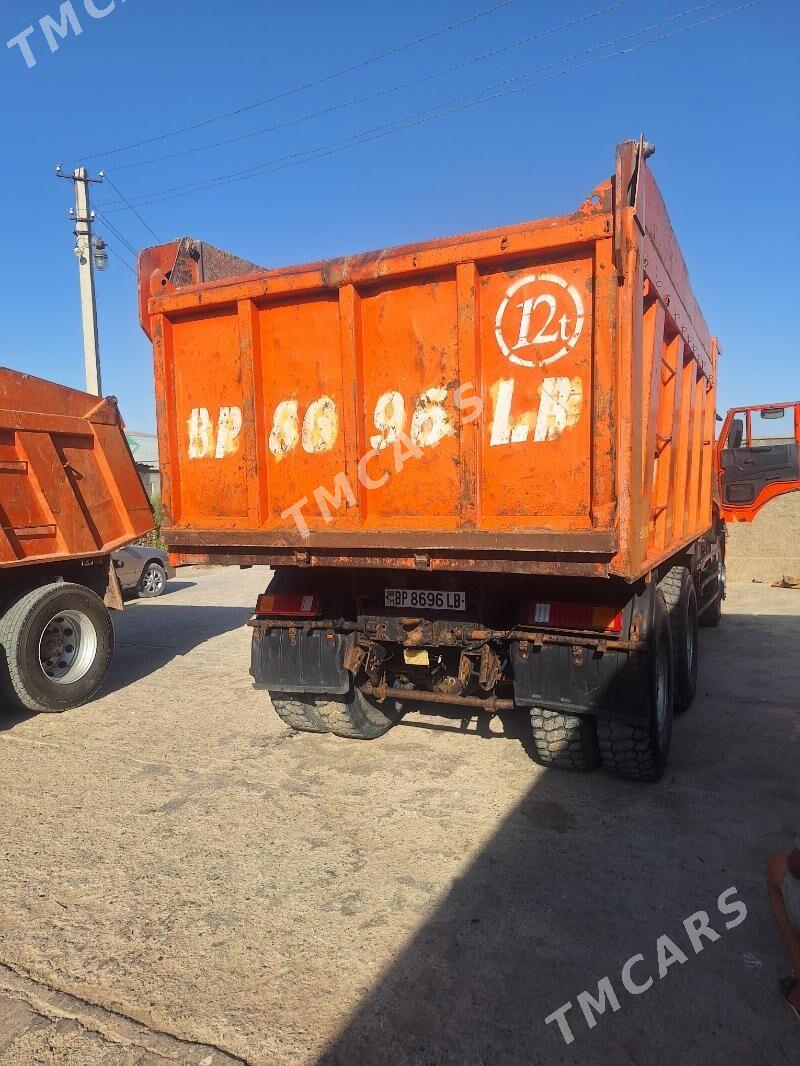 Kamaz 6520 2012 - 400 000 TMT - Магданлы - img 3