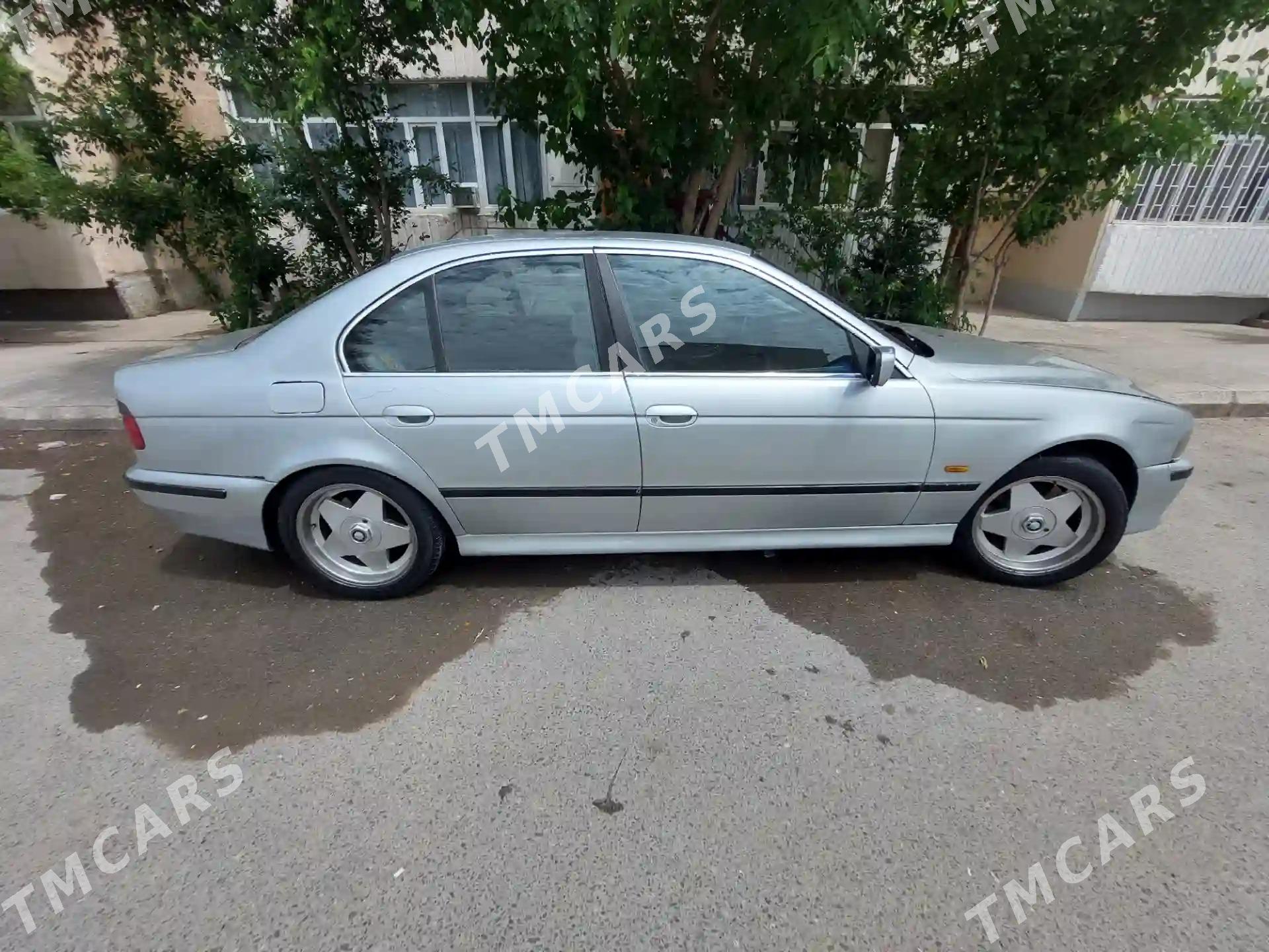 BMW 540 1998 - 80 000 TMT - Parahat 3 - img 3