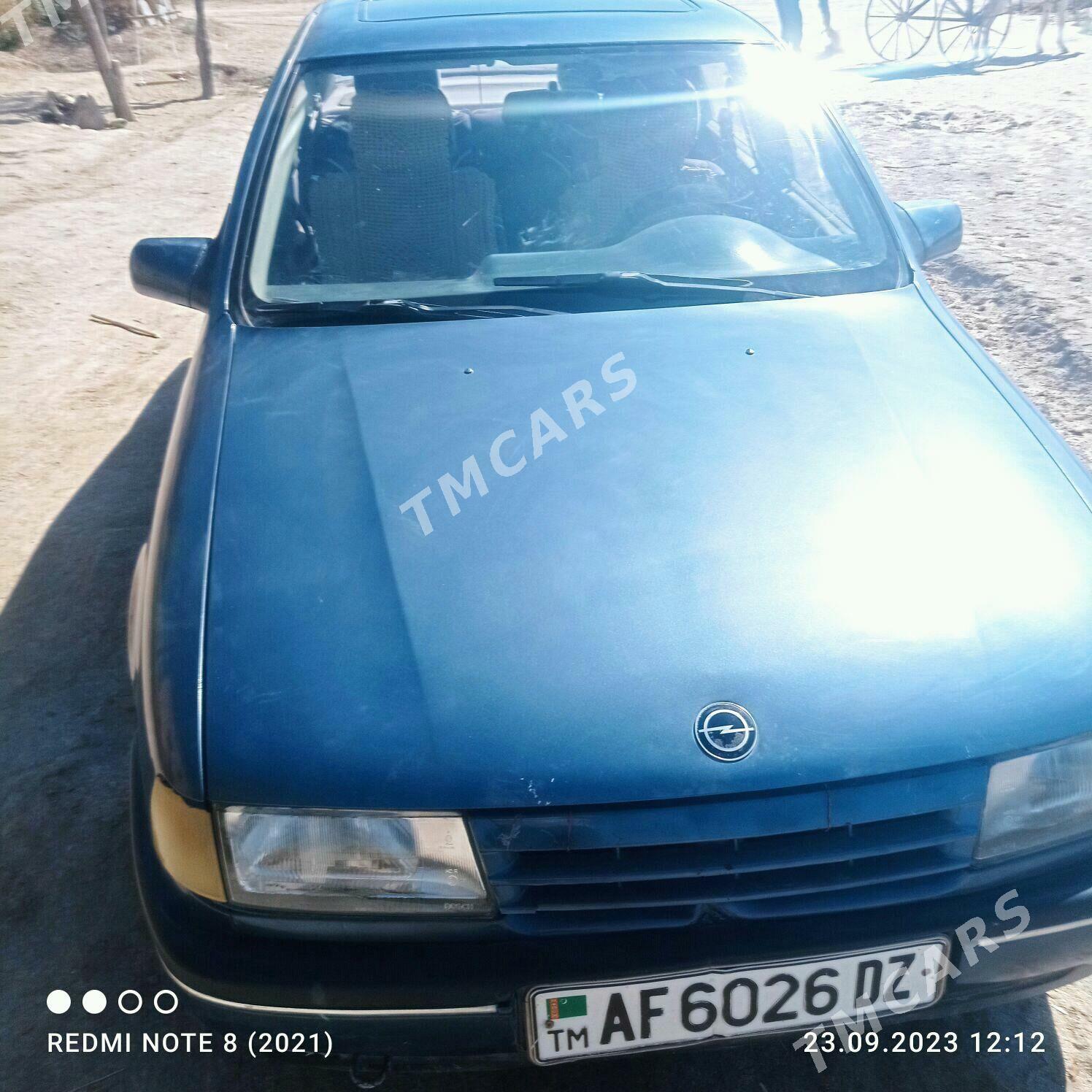 Opel Vectra 1989 - 42 000 TMT - Акдепе - img 3