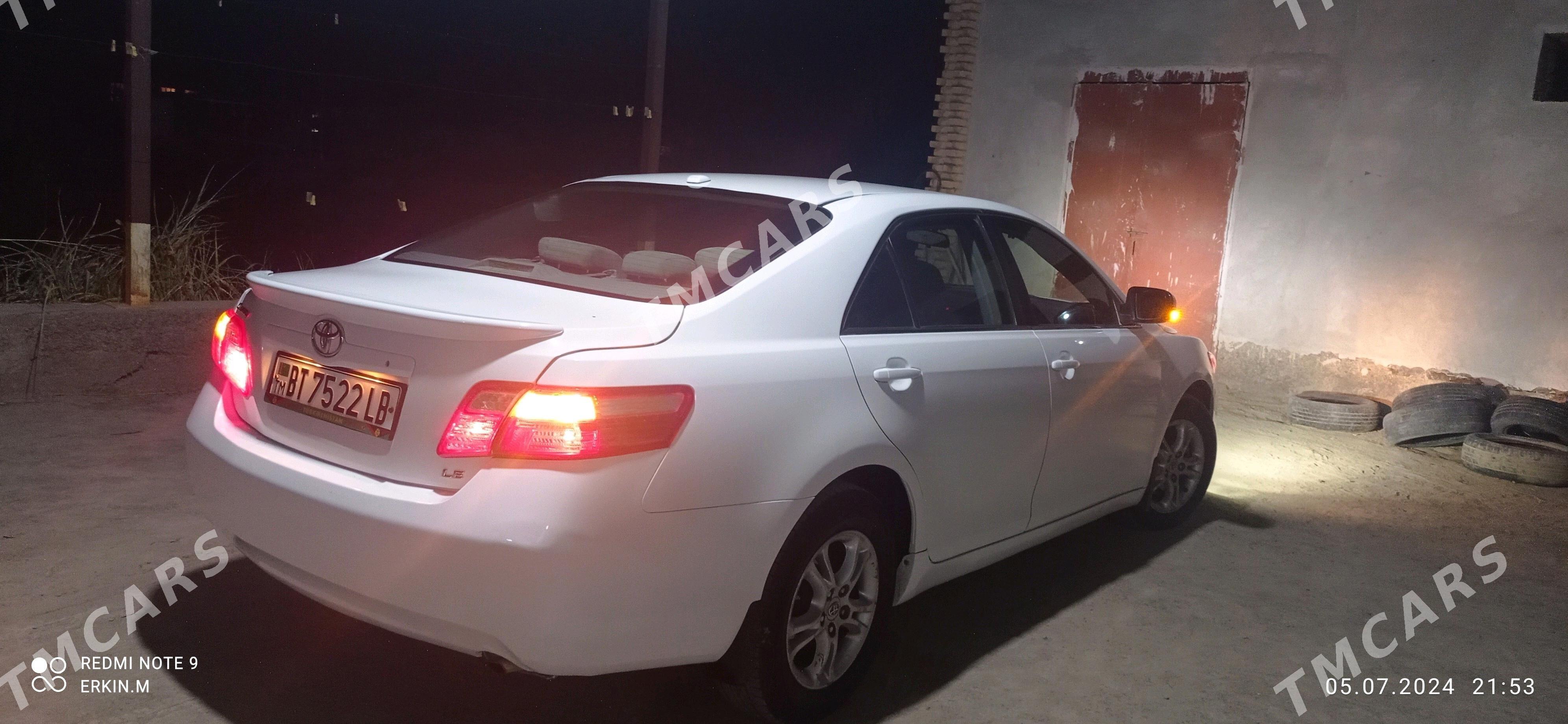 Toyota Camry 2009 - 120 000 TMT - Çärjew - img 2